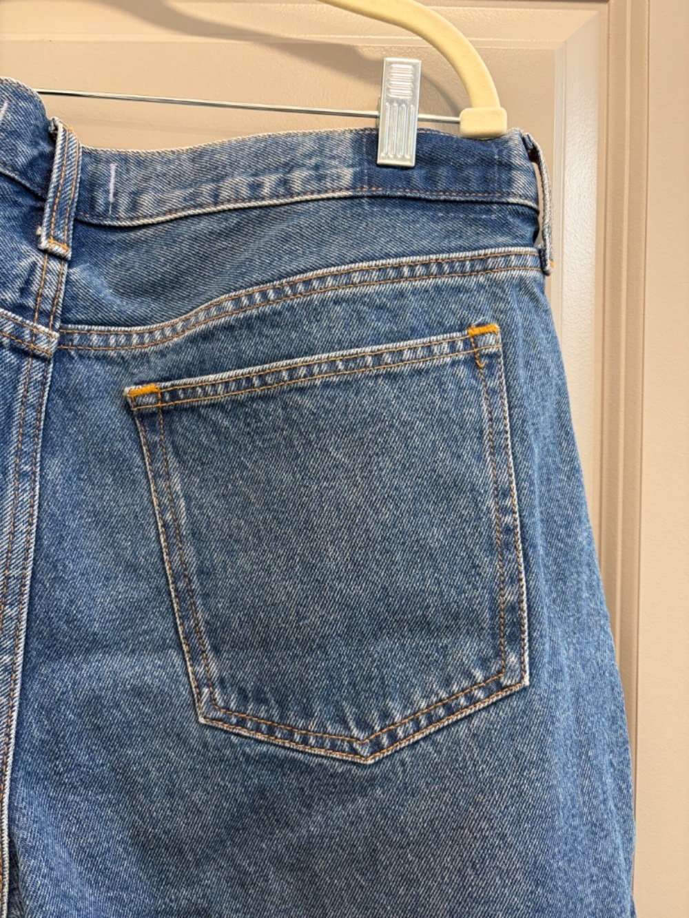 Mid Ride Barrel Jeans - Picture 5 of 5